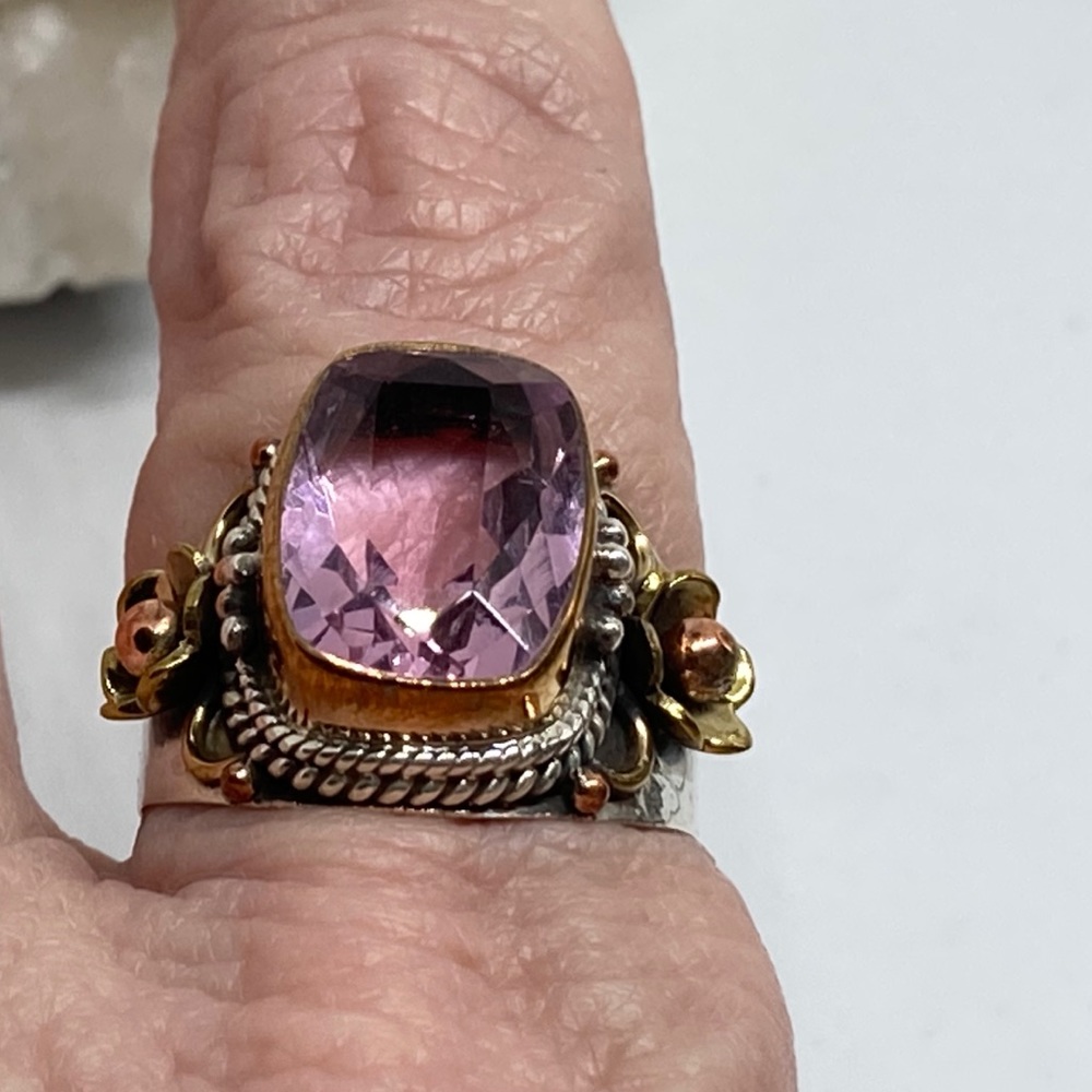 ONE OF A KIND RING - Picture 6 of 9